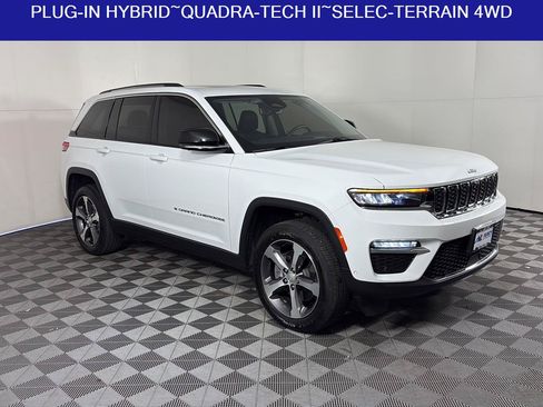 Used 2022 Jeep Grand Cherokee Limited 4xe w/ Luxury Tech Group II AWD/4WD image 2