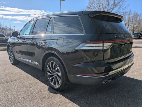 New 2025 Lincoln Aviator Premiere image 2