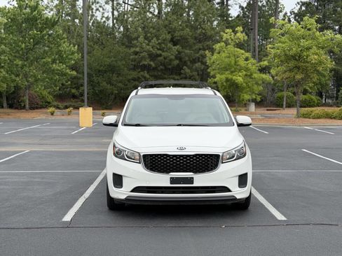 Used 2016 Kia Sedona LX FWD image 23