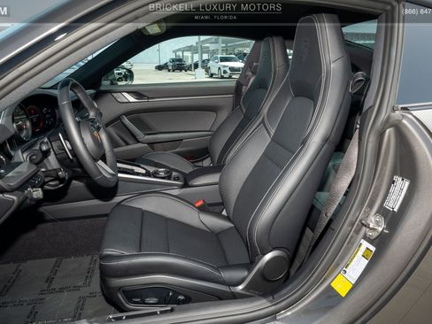 Used 2024 Porsche 911 Carrera S image 8