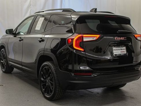 Used 2024 GMC Terrain SLE w/ Driver Convenience Package AWD/4WD image 7