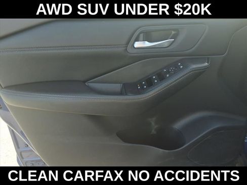 Used 2023 Nissan Rogue SV w/ SV Premium Package image 11