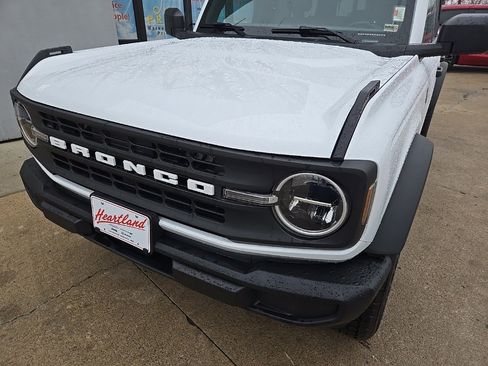 Used 2025 Ford Bronco Big Bend image 14