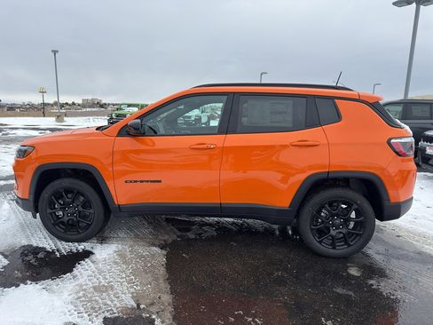 New 2026 Jeep Compass Latitude image 8