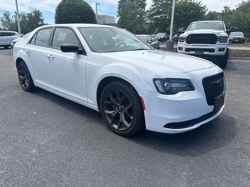 Used 2023 Chrysler 300 Touring w/ Sport Appearance Package RWD image 1