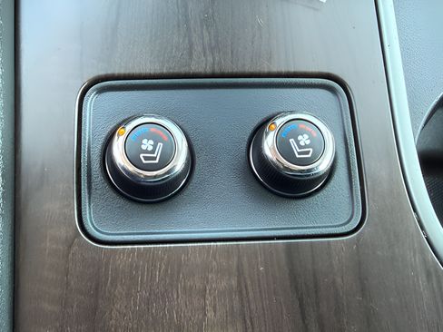 Used 2020 Nissan Murano Platinum AWD/4WD image 14