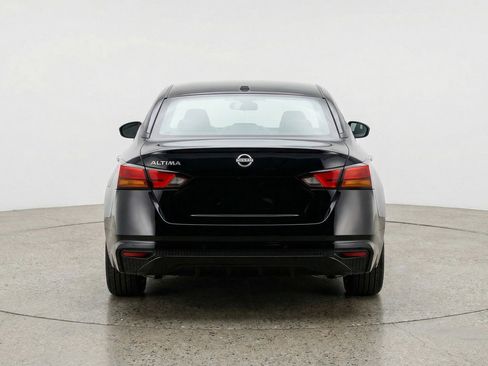 Used 2025 Nissan Altima 2.5 SV image 7