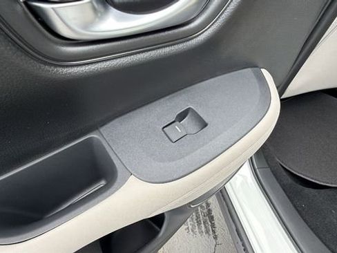 New 2026 Honda HR-V LX image 15