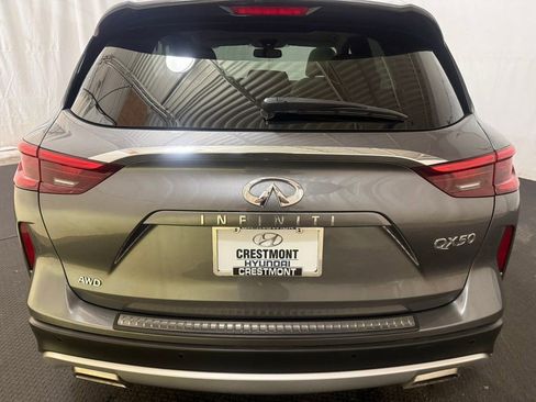 Used 2021 INFINITI QX50 Essential w/ Convenience Package image 9