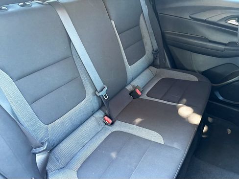 Used 2025 Chevrolet TrailBlazer LT AWD/4WD image 24