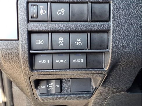 Used 2024 Toyota Tacoma TRD Sport w/ TRD Sport Upgrade Package image 24