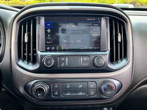 Used 2022 GMC Canyon AT4 w/ Driver Alert Package AWD/4WD image 34