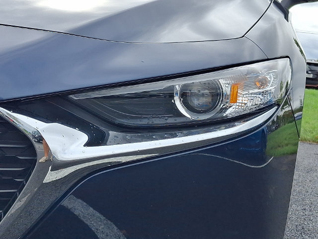 Used 2021 MAZDA MAZDA3 s FWD image 8