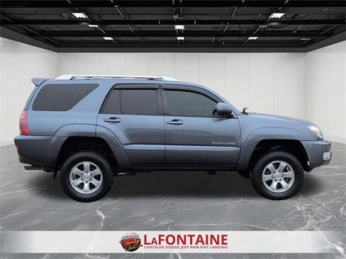 Used 2004 Toyota 4Runner SR5 image 6