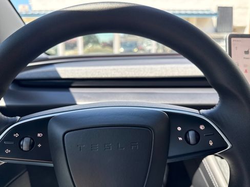 Used 2024 Tesla Model 3 Standard Range RWD image 15
