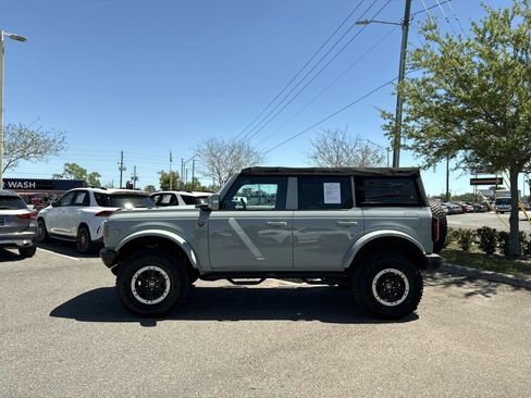 Used 2021 Ford Bronco Badlands image 4