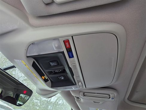 Used 2020 Subaru Forester Touring w/ Popular Package #2 image 35