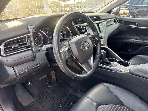 Used 2020 Toyota Camry SE image 27