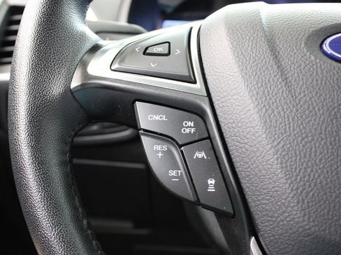 Used 2024 Ford Edge SEL AWD/4WD image 25