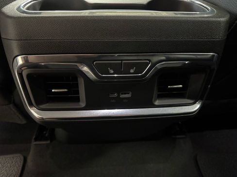 Used 2024 GMC Sierra 1500 Denali image 16