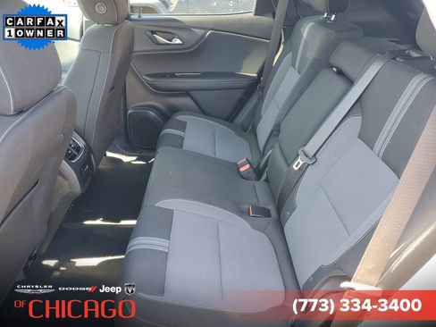 Used 2025 Chevrolet Blazer LT FWD image 8