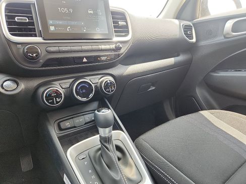 New 2026 Hyundai Venue SEL FWD image 20