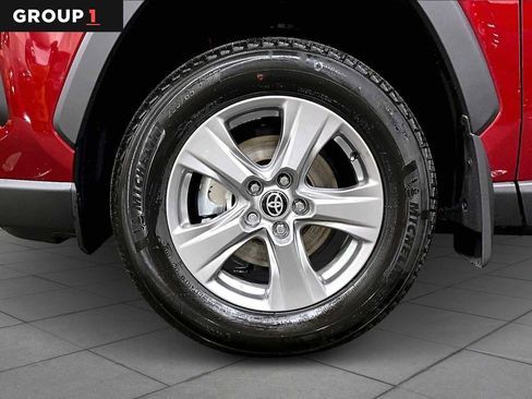 Used 2025 Toyota RAV4 XLE image 10