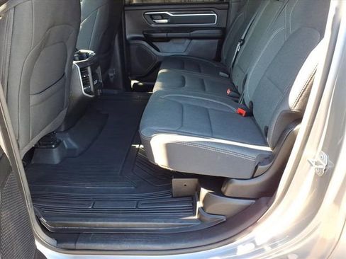 Used 2022 RAM 1500 Big Horn AWD/4WD image 14