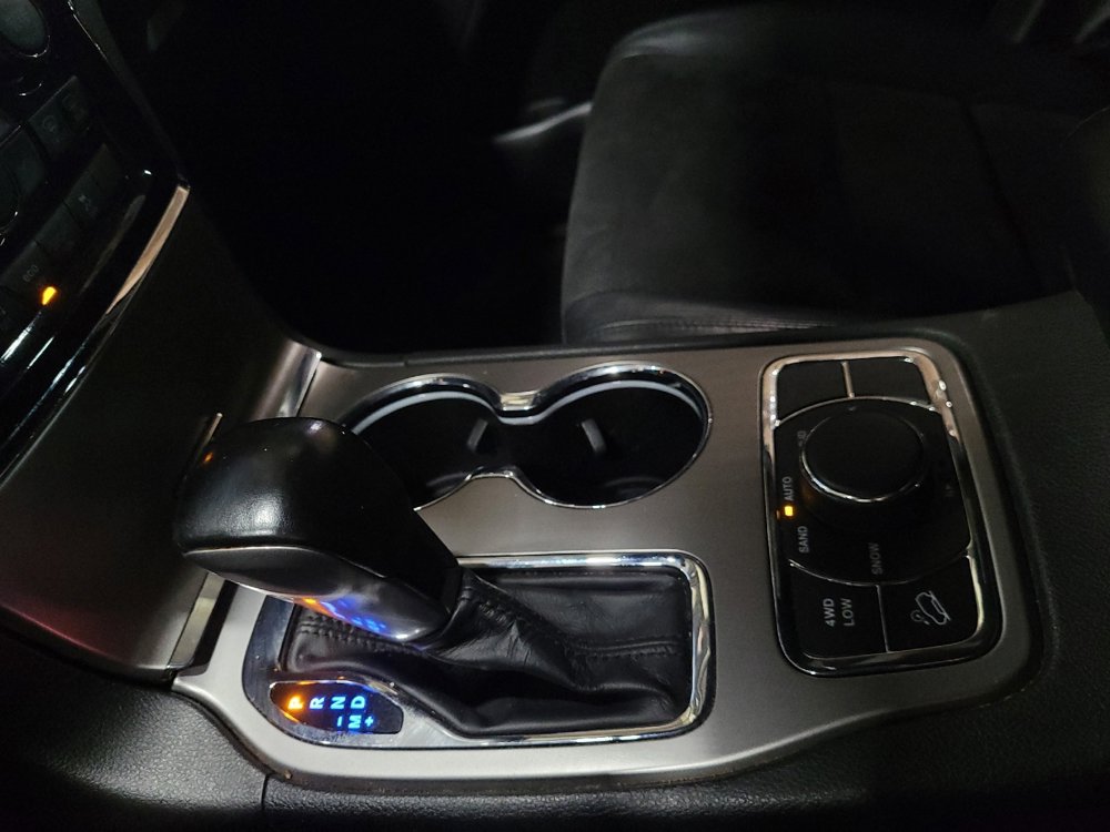 Used 2022 Jeep Grand Cherokee Laredo X AWD/4WD image 26