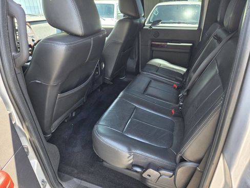 Used 2011 Ford F250 Lariat w/ Lariat Interior Pkg AWD/4WD image 7