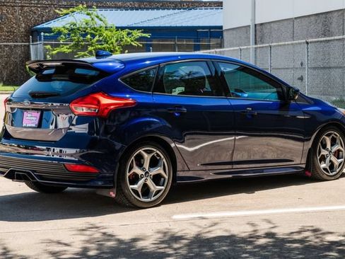 Used 2016 Ford Focus ST FWD image 56