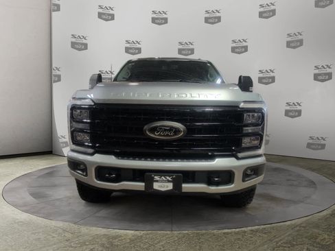 Used 2024 Ford F250 XLT w/ Black Appearance Package image 8