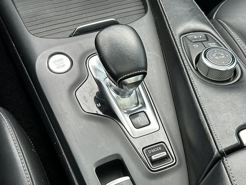 Used 2020 INFINITI QX50 Luxe w/ Navigation Package FWD image 25