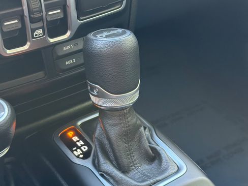 Used 2020 Jeep Wrangler Unlimited Sport AWD/4WD image 26