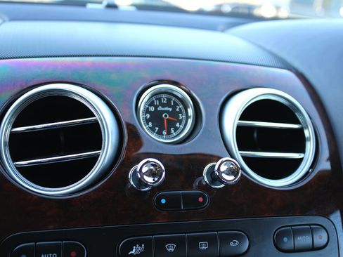 Used 2005 Bentley Continental GT image 18