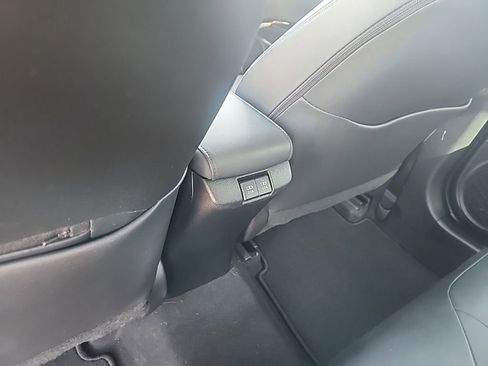 Used 2021 Toyota Prius Prime Limited w/ Carpet Mat Package (TMS) FWD image 25