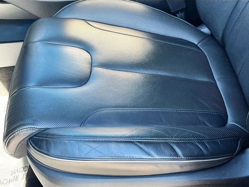 Used 2023 Hyundai Palisade Calligraphy image 20