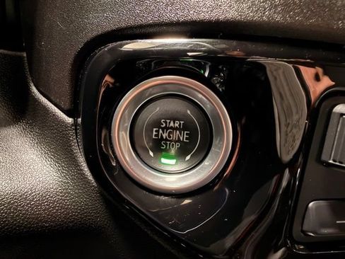 Used 2024 GMC Sierra 1500 Elevation w/ Elevation Premium Package AWD/4WD image 41