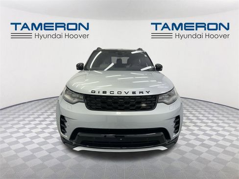 Used 2022 Land Rover Discovery S R-Dynamic image 8