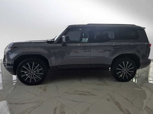 New 2026 Lexus GX 550 image 6