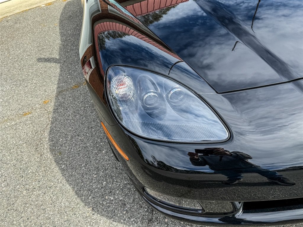 Used 2011 Chevrolet Corvette Convertible w/ Preferred Equipment Group RWD image 15