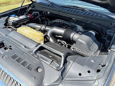 Used 2021 Lincoln Navigator L Reserve AWD/4WD image 28