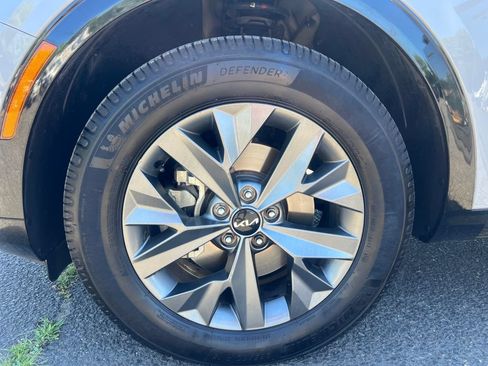 Used 2023 Kia Sportage SX AWD/4WD image 12