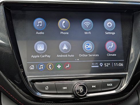 Certified 2023 Chevrolet TrailBlazer RS w/ Sun and Liftgate Package AWD/4WD image 17