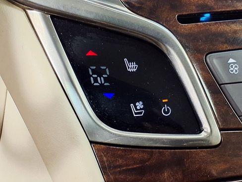 Used 2014 Buick LaCrosse Premium w/ Driver Confidence Package image 22