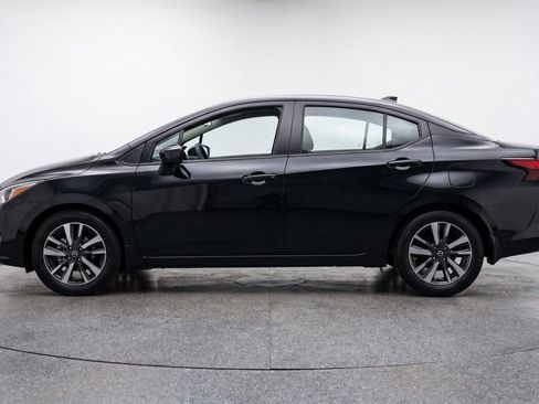 Used 2025 Nissan Versa SV FWD image 5