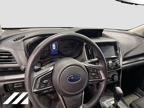 Used 2022 Subaru Impreza 2.0i Premium w/ Popular Package #3 AWD/4WD image 9