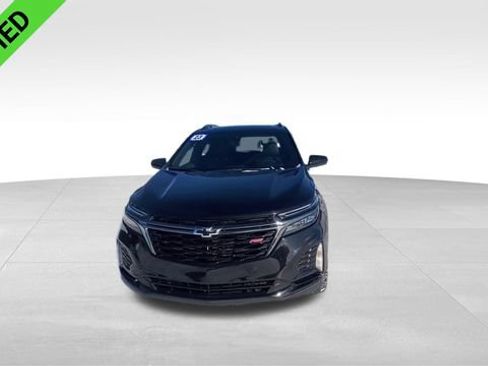 Certified 2023 Chevrolet Equinox RS w/ LPO, Floor Liner Package image 4