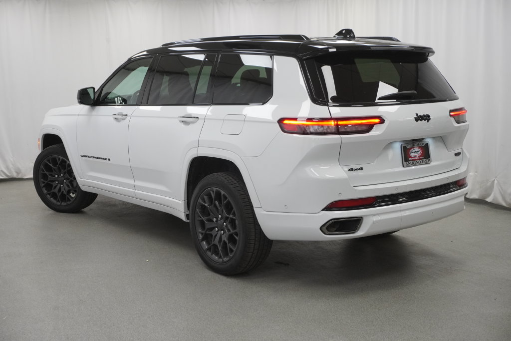 Used 2024 Jeep Grand Cherokee L Summit AWD/4WD image 24