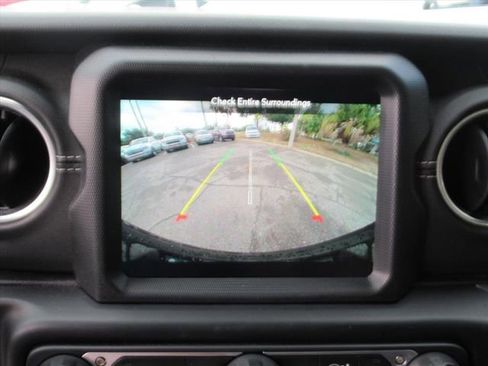 Used 2021 Jeep Wrangler Unlimited Sahara 4xe w/ Safety Group image 27